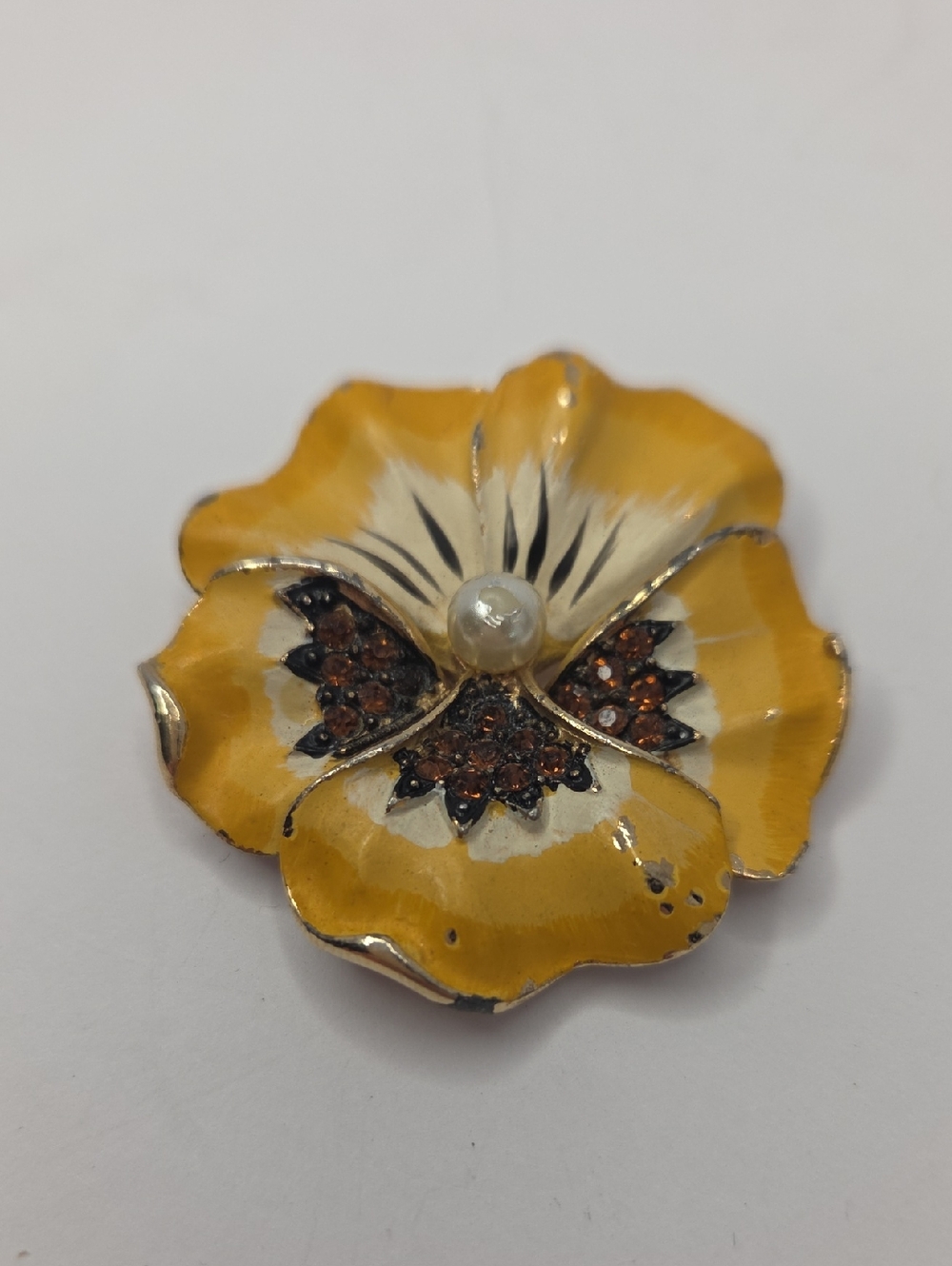 Kramer Vintage Hand Painted Pansy Flower Brooch 1.5